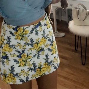 Floral mini skirt
